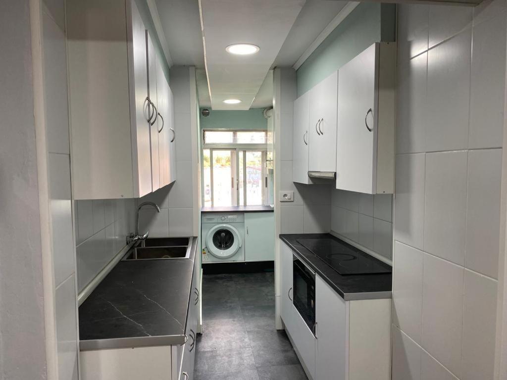 Apartamento Vigo Centro Comercial Travesia De فيجو المظهر الخارجي الصورة